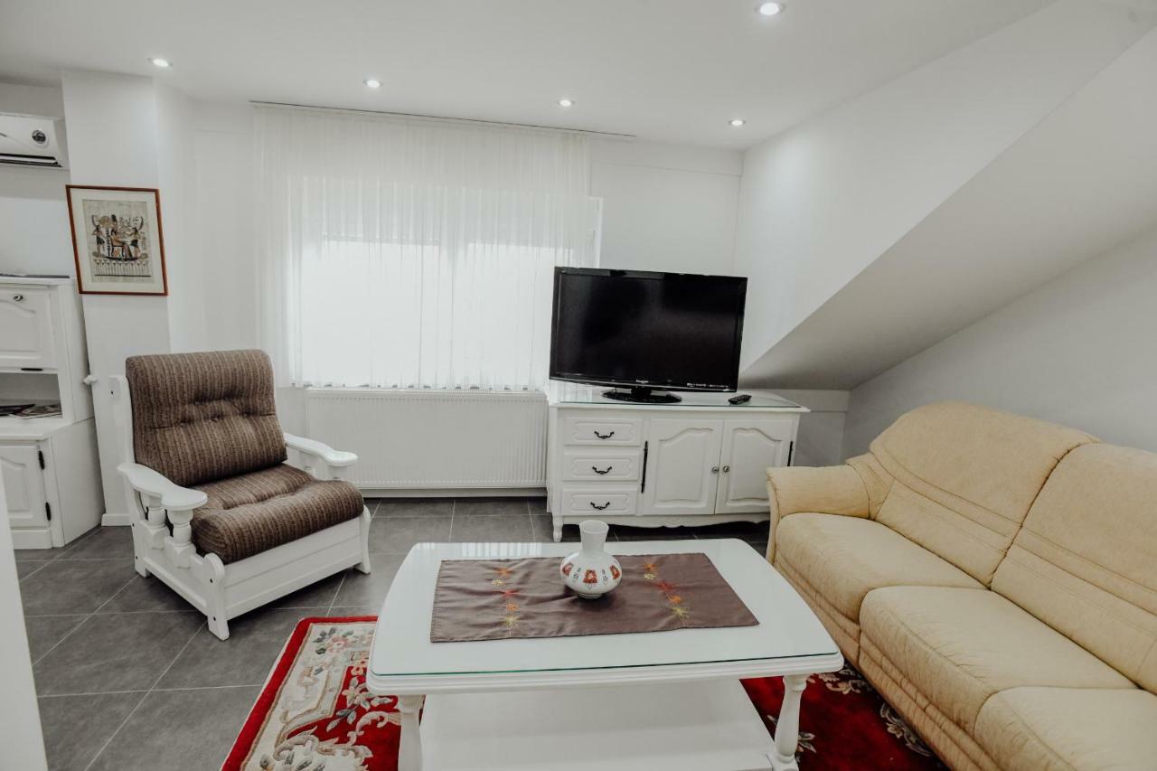 Apartman Slavonia Ðakovo Extérieur photo
